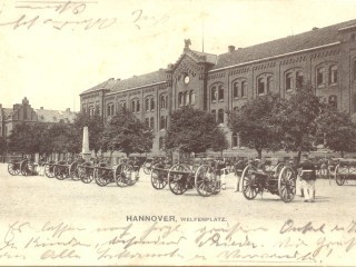 Historische Postkarte des Welfenplatzes von 1900