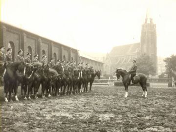 Auf dem Reitplatz 1955