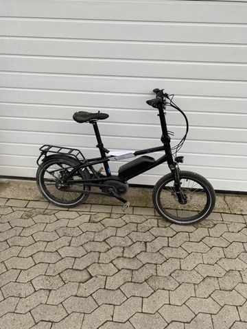 E-Bike (Lenker einklappbar der Marke Friese und Müller; Typ Pony in schwarz, Rahmennummer WRJ2P01M3ED000291